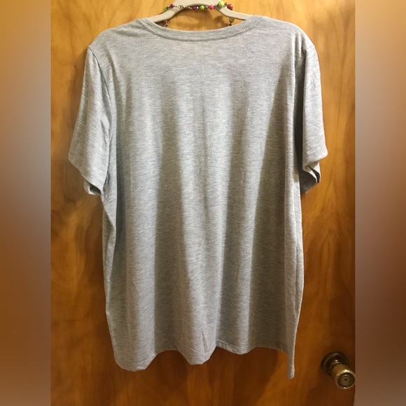 Holiday Time 1X Grey Tee NWOT - Picture 3 of 5